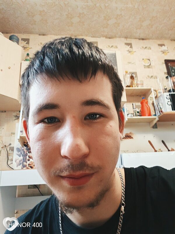 Максим, 27, Абакане — анкета №560526