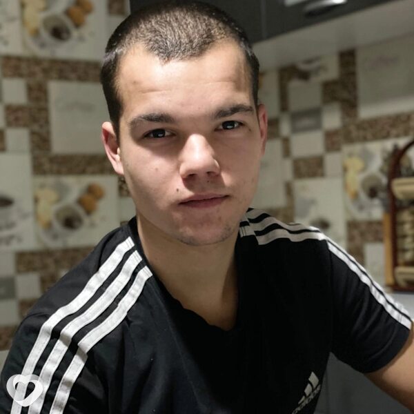 Иван, 25, Донецке — анкета №564085