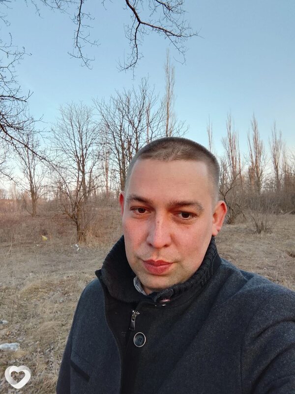 Максим, 32, Торезе — анкета №564615