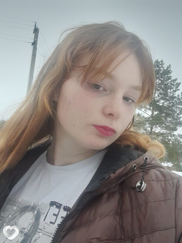 Альбина, 23, Барнауле — анкета №564391