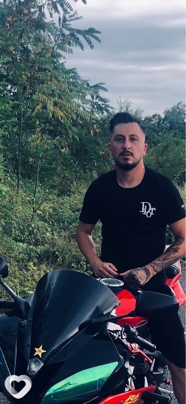 Alex, 32, București — анкета №564845