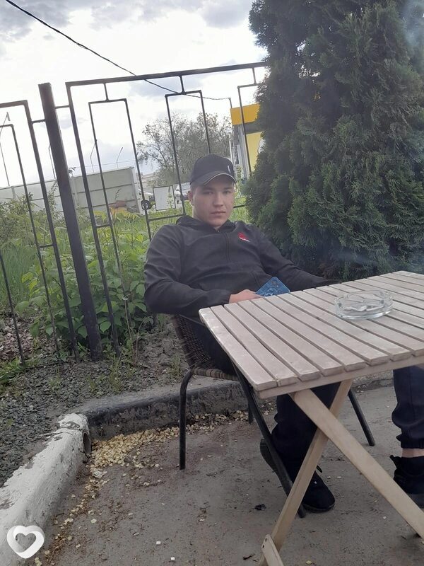 Андрей, 27, Саратове — анкета №564908