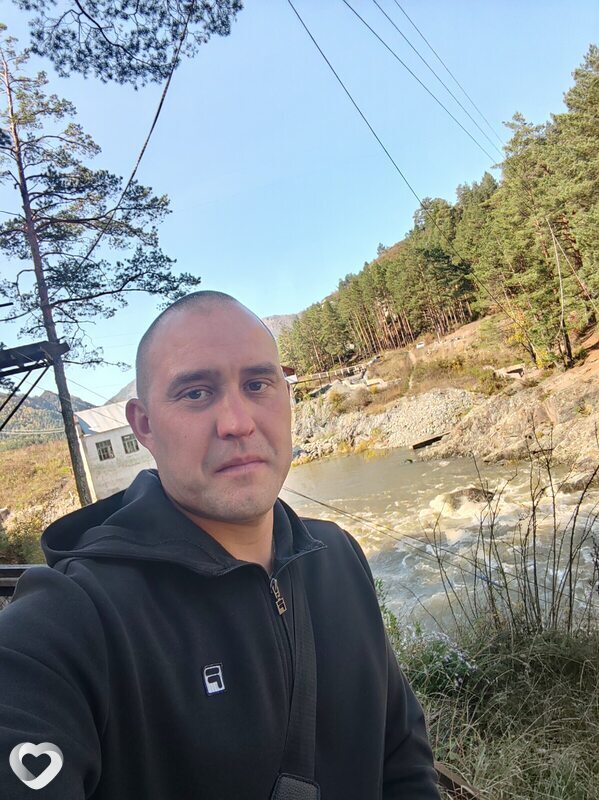 Максим, 33, Полысаеве — анкета №566036