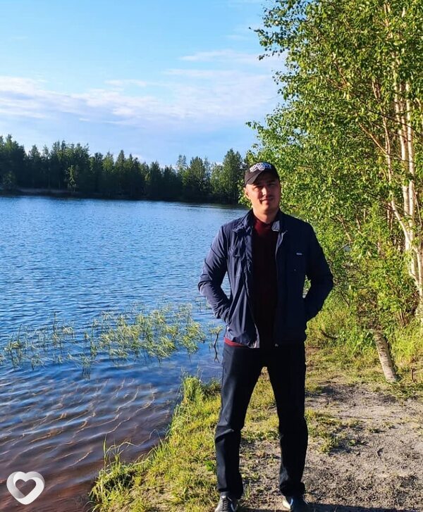 Акмал, Пойковский