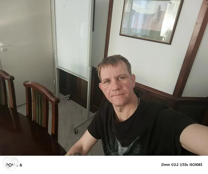 Андрей, 37, Бийске — анкета №566418