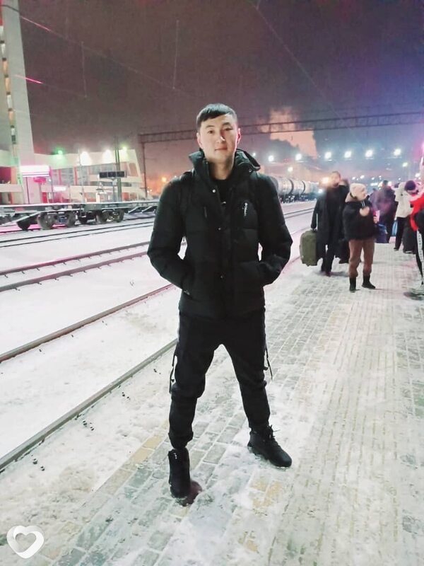 Ойбек, 27, Липецке — анкета №567048