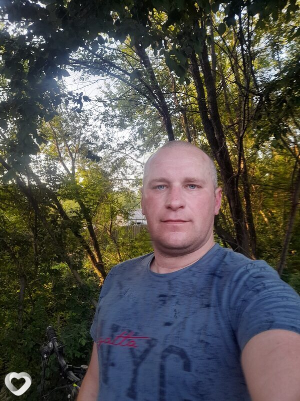 Artem, 40, Днепр — анкета №567229