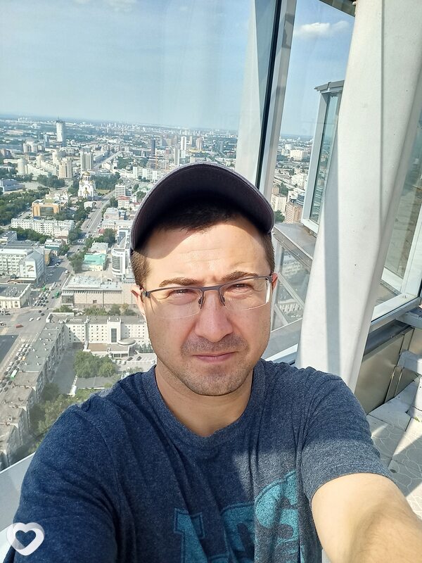 Иван, 38, Артемовском — анкета №567502