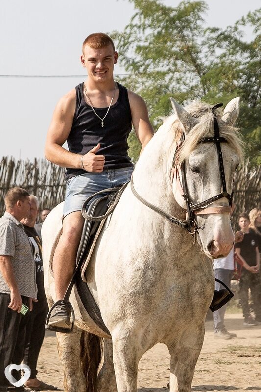 Кирилл, 21, Краснодаре — анкета №567752