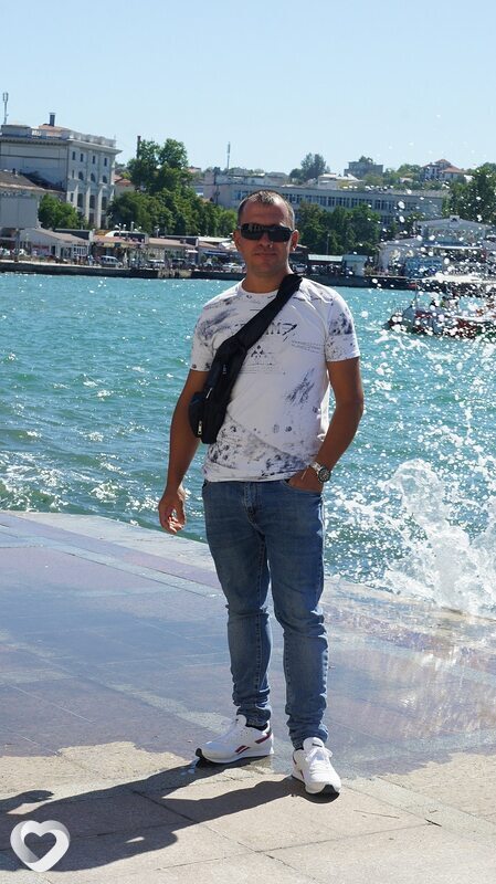 Дмитрий, 41, Симферополе — анкета №567955