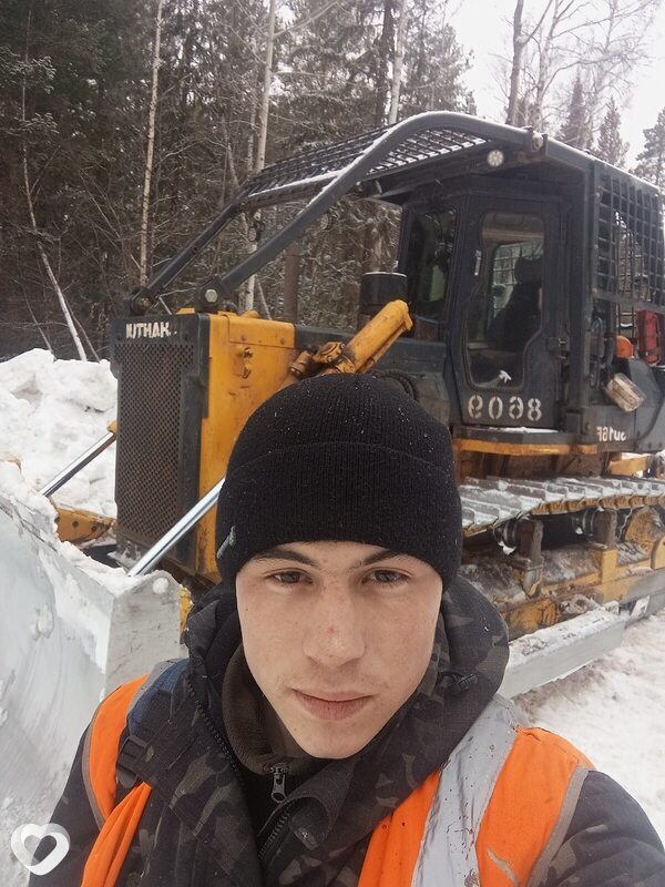 Иван, 24, Братске — анкета №569045