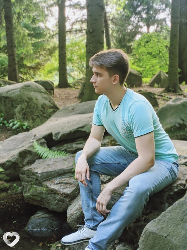 Иван, 23, Ярославле — анкета №569240