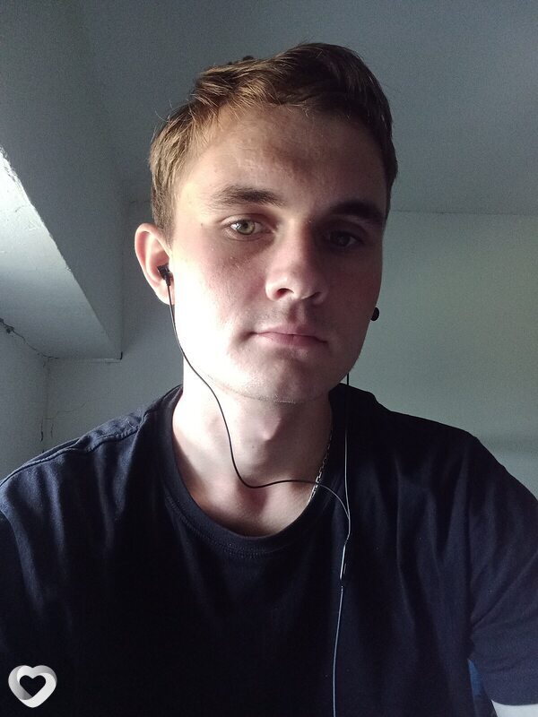 Александр, 25, Бийске — анкета №1306664
