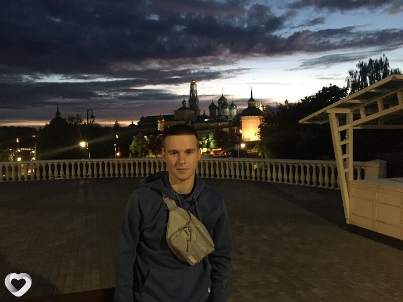 Артем, 25, Санкт-Петербурге — анкета №571630