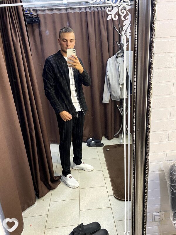Юрий, 28, Ростове-на-Дону — анкета №571359