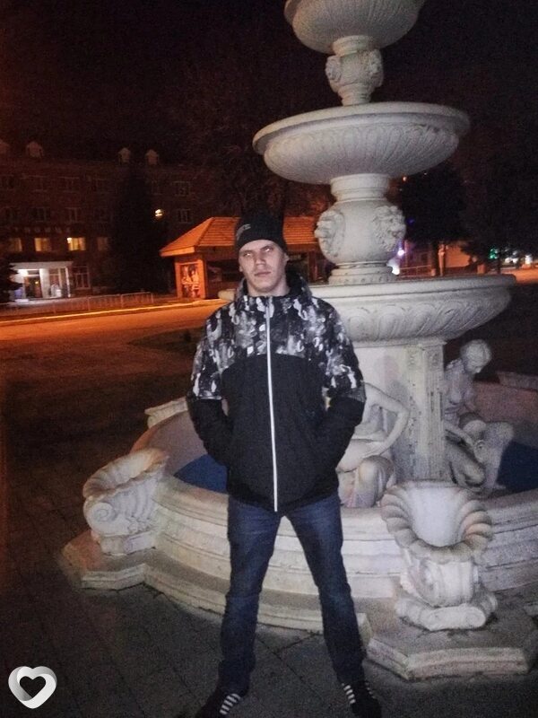 Дмитрий, 28, Усть-Лабинск — анкета №571764