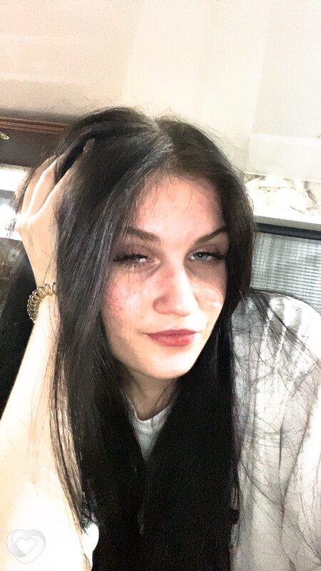 Ксения, 20, Старом Осколе — анкета №572422