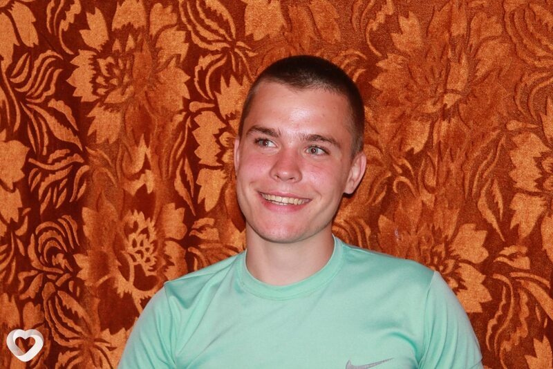 Виктор, 30, Урюпинске — анкета №572745