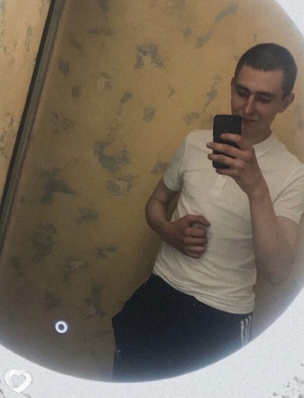 Анатолий, 24, Москве — анкета №573055