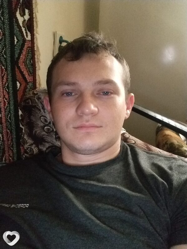 Яков, 24, Бийске — анкета №573000