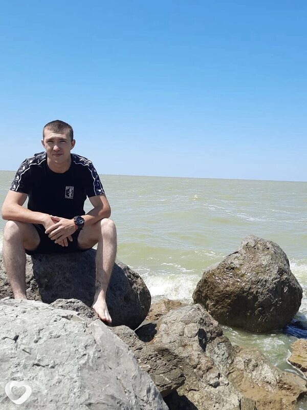 Даня, 25, Москве — анкета №573077
