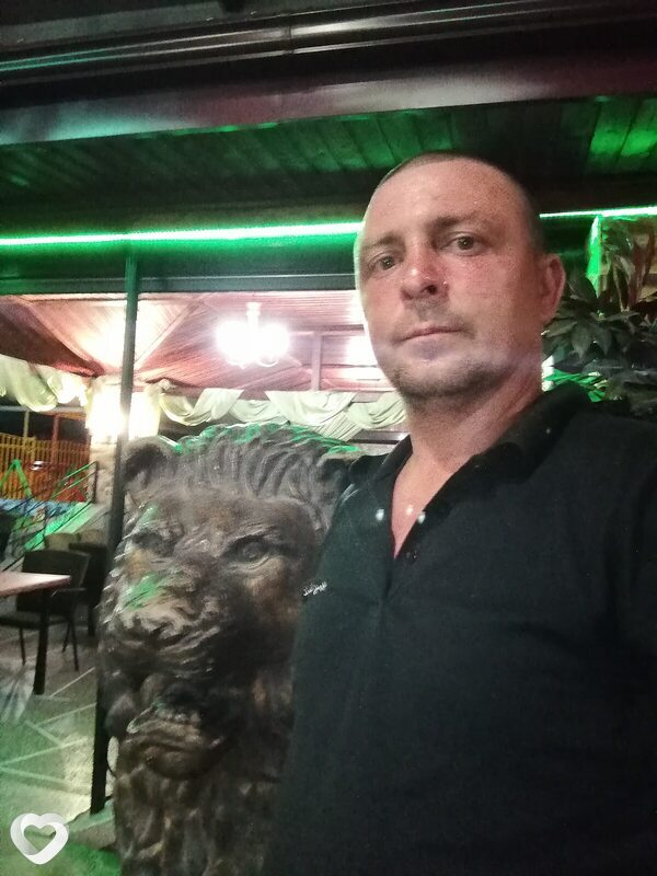 Павел, 42, Ровеньках — анкета №573423