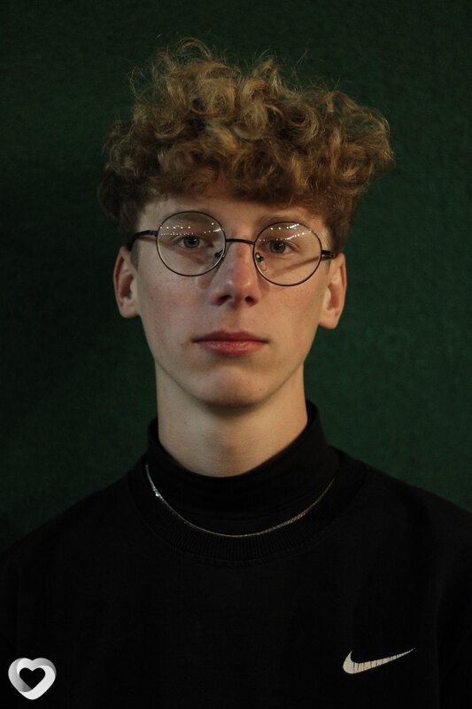 Артем, 22, Минске — анкета №574331