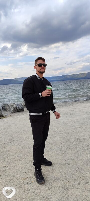 Максим, 23, Астрахани — анкета №575298