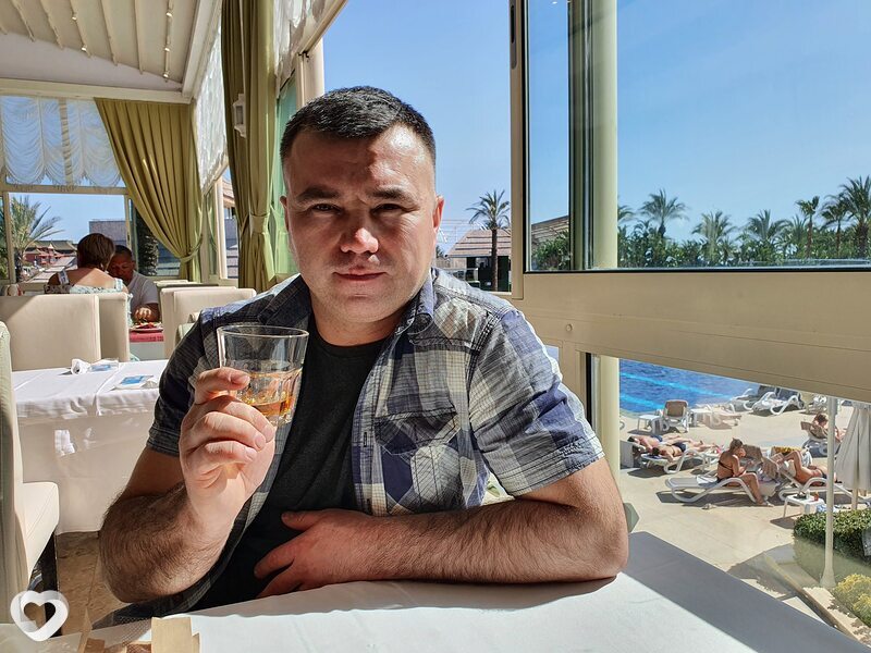Максим, 44, Рыбинске — анкета №575547
