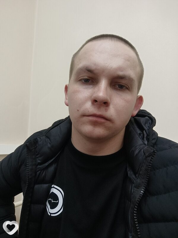 Илья, 21, Кемерове — анкета №575948