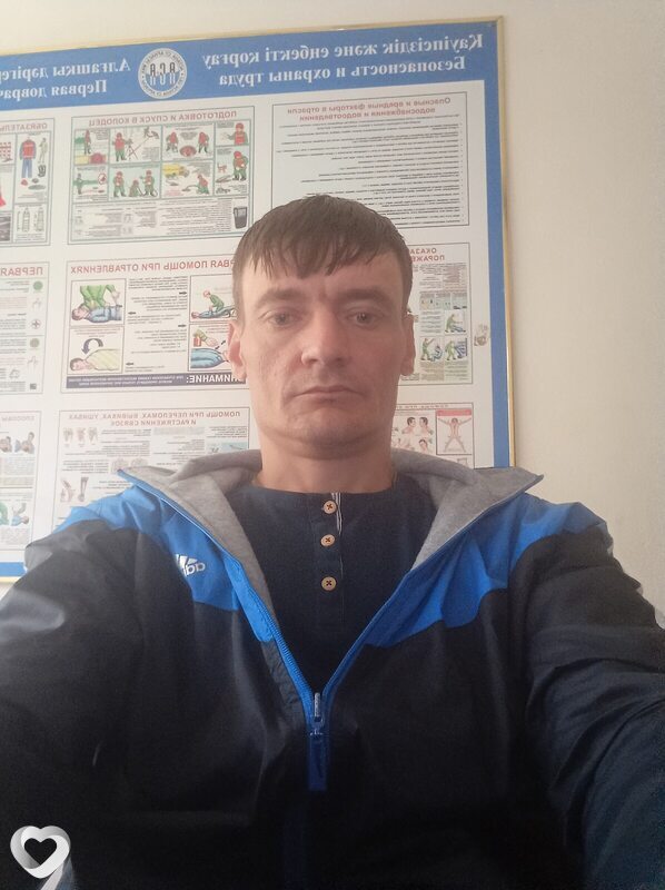 Юрий, 38, Астане — анкета №576007