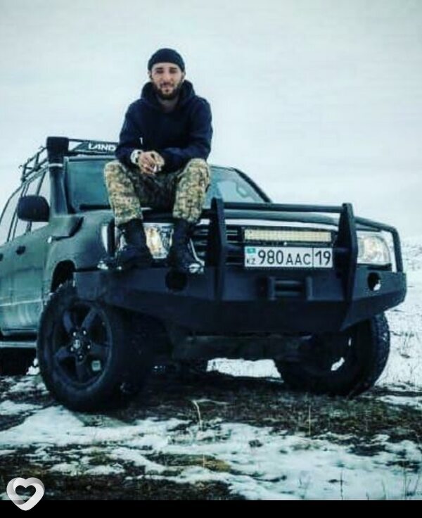Artem, 29, Талдыкорган — анкета №576323