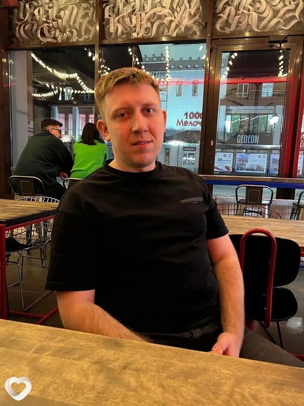 Артем, 33, Барнауле — анкета №577136
