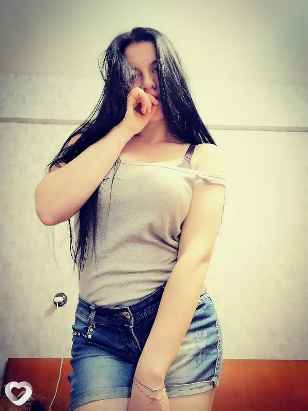 Нина, 26, Бийске — анкета №578410