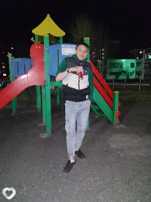 Артëм, 24, Новокузнецке — анкета №578678