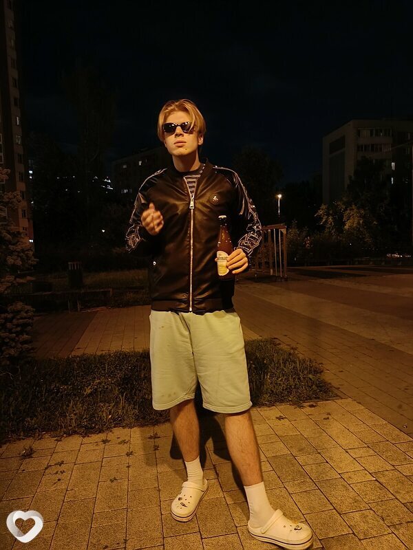 Владимир, 21, Москве — анкета №579642