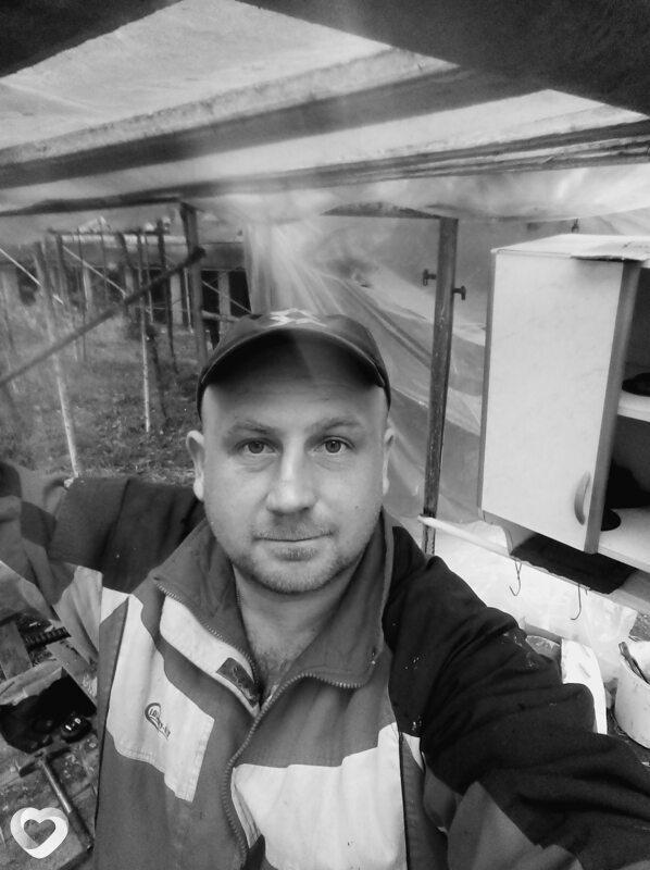 Артем, 37, Городея — анкета №579727