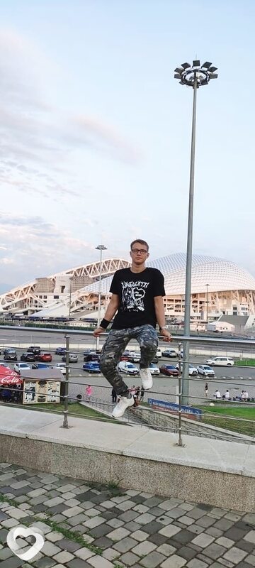Данил, 23, Барнауле — анкета №580046