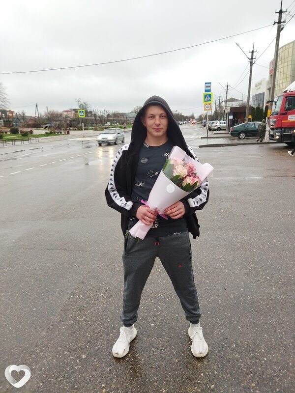 Владимир, 31, Краснодаре — анкета №581557