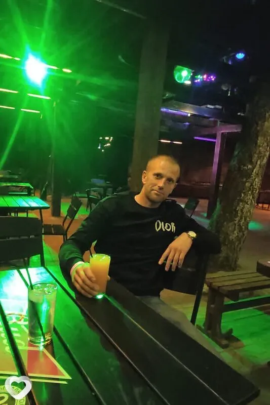 Илья, 39, Барнауле — анкета №581449