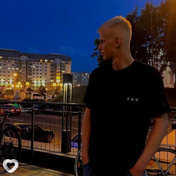 Артём, 24, Витебске — анкета №581669