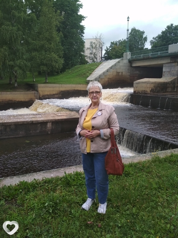 Людмила, 70, Санкт-Петербурге — анкета №582134