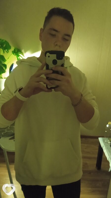 Вадим, 24, Пскове — анкета №582690