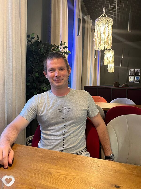 Иван, 33, Саратове — анкета №582859
