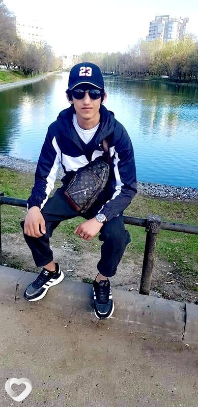 Ikhtiyor, 25, Люберцах — анкета №584711
