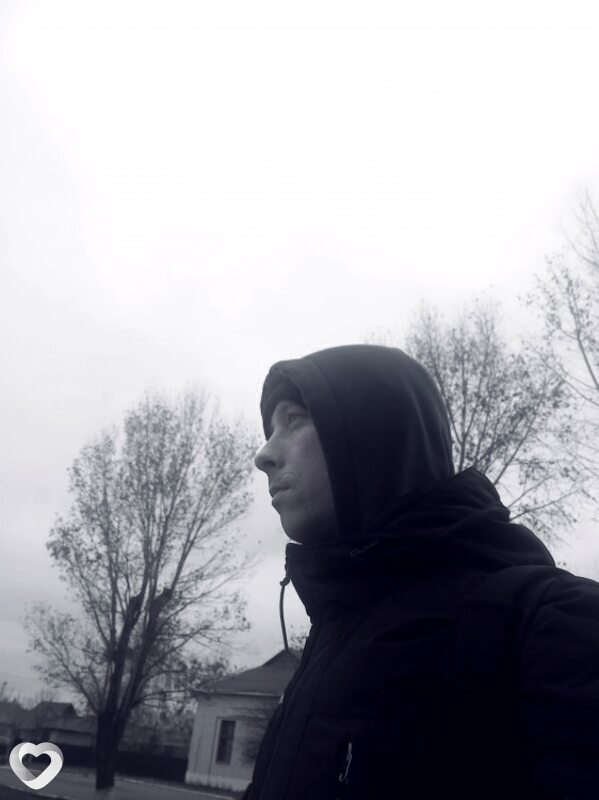 Андрей, Честохова