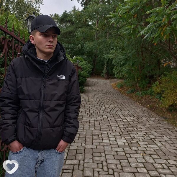 Денис, 22, Бобруйске — анкета №586639