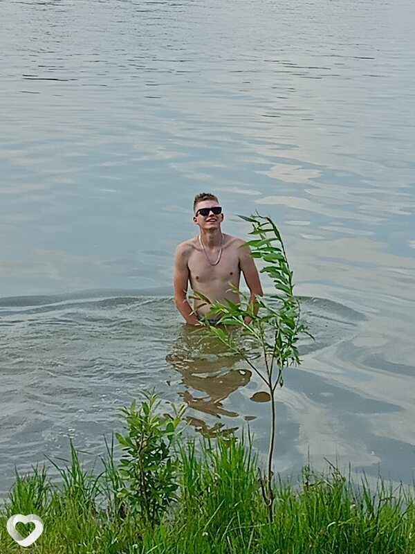 Николай, 23, Барнауле — анкета №588494