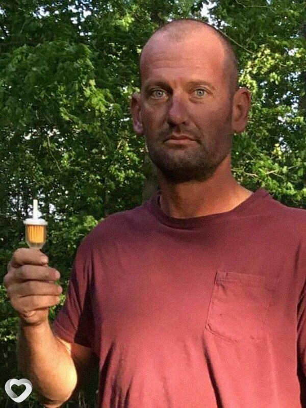 Vlad, 41, Саратове — анкета №588844