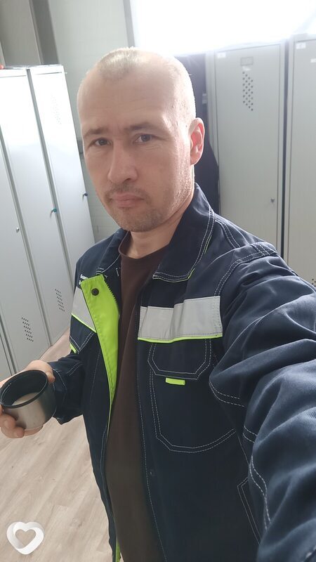 Олег, 44, Артеме — анкета №588712